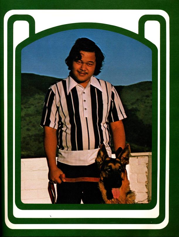 Prem Rawat aka Maharaji aka Guru Maharaj Ji with dog 1975