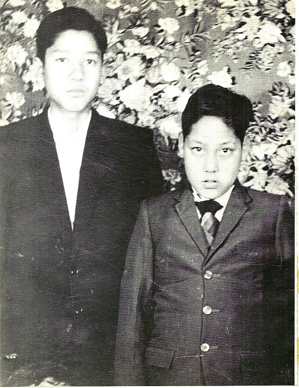 Prem Rawat aka Guru Maharaj Ji - Divine Light magazine Guru Puja Special 1973