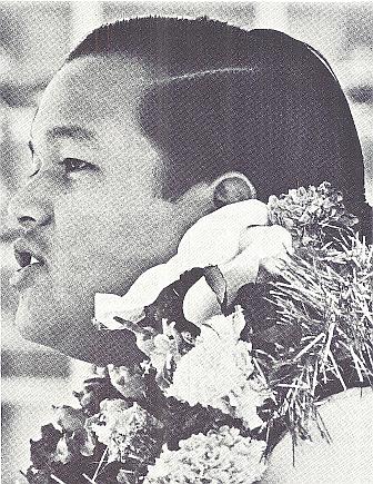 Prem Rawat aka Guru Maharaj Ji – Divine Light magazine Guru Puja Special 1973