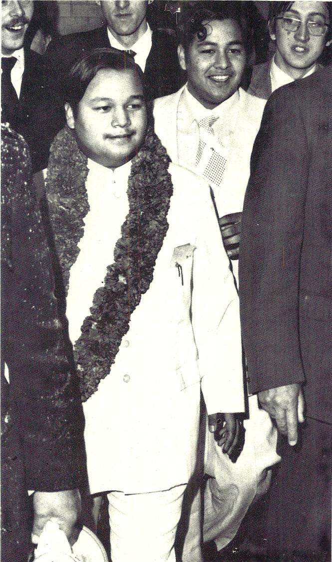 Prem Rawat aka Guru Maharaj Ji &ndash; Divine Light magazine Guru Puja Special 1973