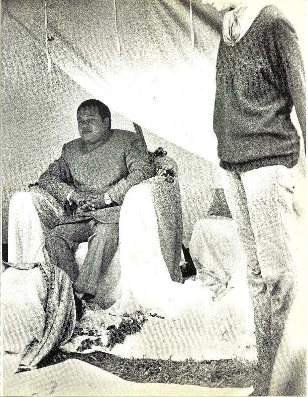 Prem Rawat aka Guru Maharaj Ji - Divine Light magazine Guru Puja Special 1973