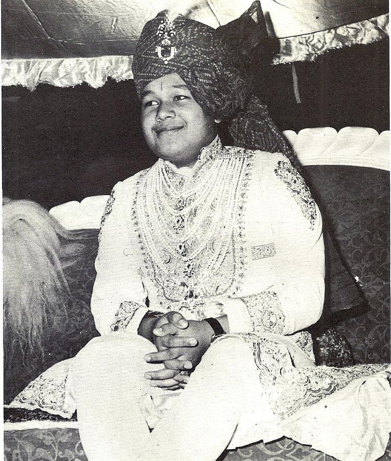 Divine Light Magazine No 6