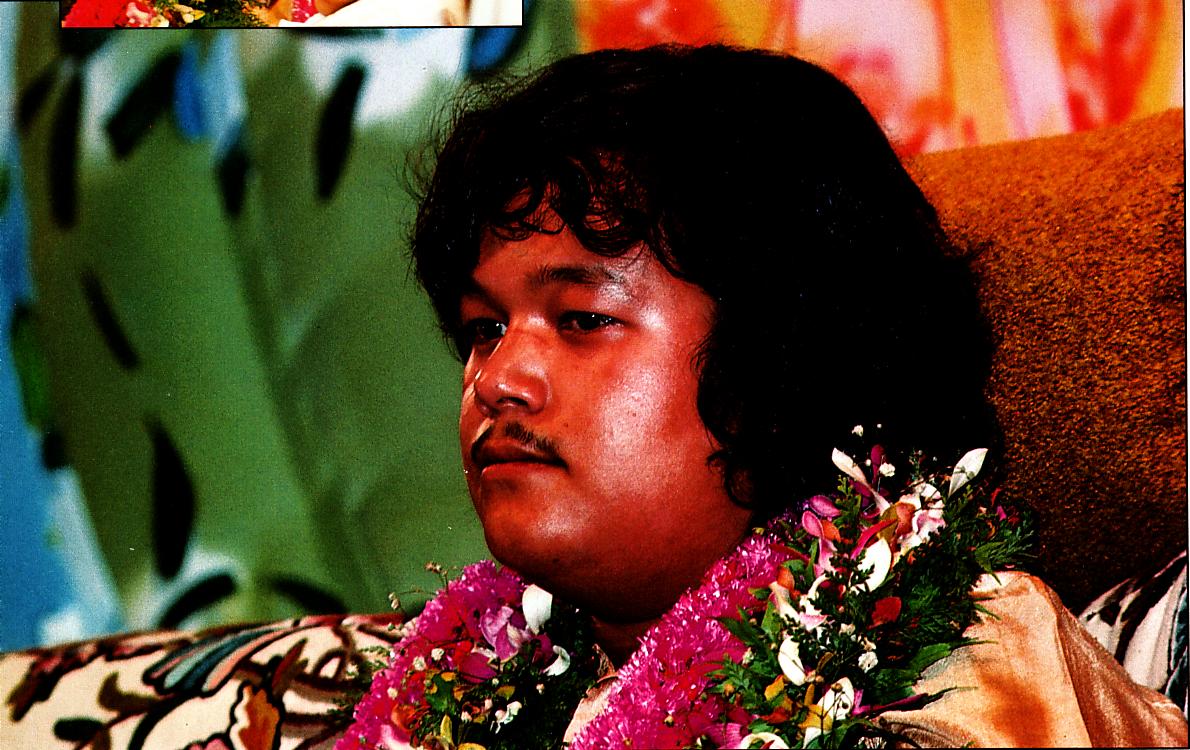 Prem Rawat Inspirational Speaker At Hans Jayanti Festival 1975