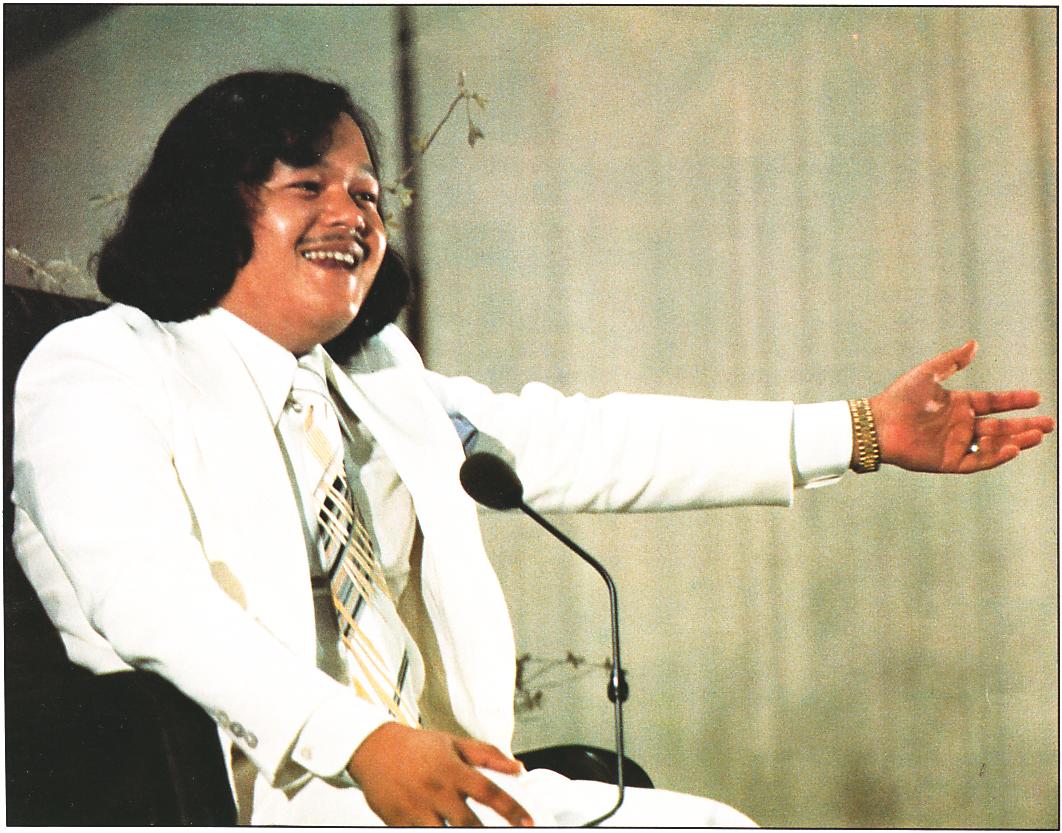 Page 3 Girl: Prem Rawat (Maharaji)