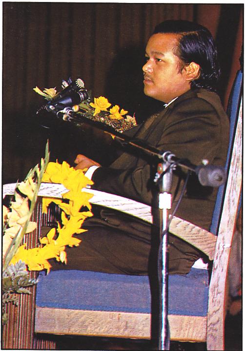 Prem Rawat Inspirational Speaker 1974