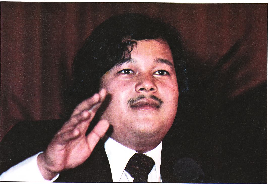 Prem Rawat Inspirational Speaker at Riva del Garda, Italy, May 18, 1976 Prem Rawat Inspirational Speaker at Riva del Garda, Italy, May 18, 1976