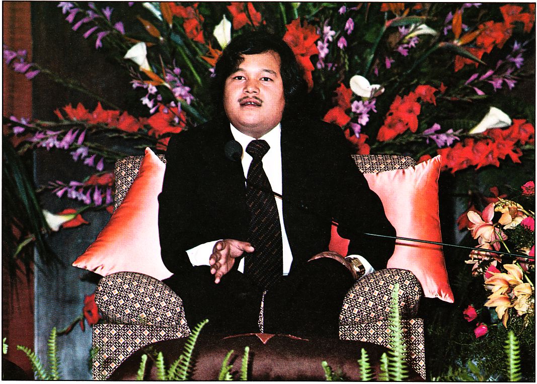 Prem Rawat Inspirational Speaker at Riva del Garda, Italy, May 18, 1976 Prem Rawat Inspirational Speaker at Riva del Garda, Italy, May 18, 1976