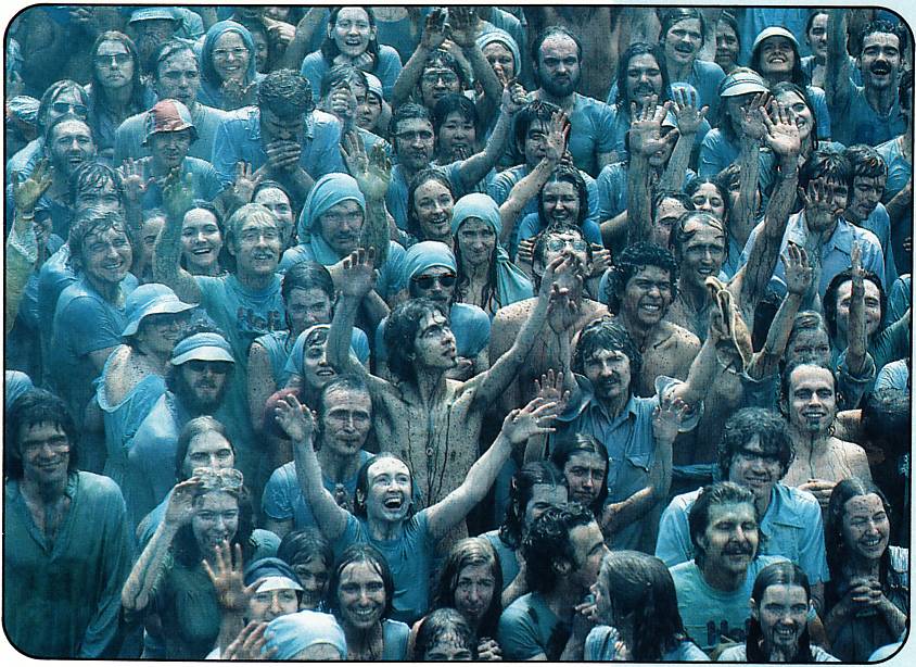 Prem Rawat Inspirational Speaker Showers Premies Holi 1979 Prem Rawat Inspirational Speaker Showers Premies Holi 1979