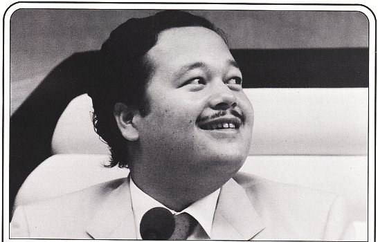 Prem Rawat Inspirational Speaker  Holi Festival Rome 1980