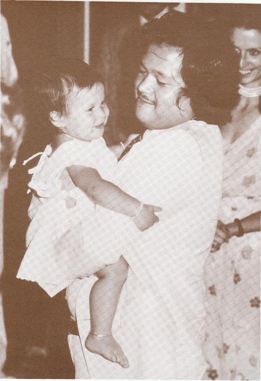 Prem Rawat aka Maharaji with His Niece, the Hollywood Actress Navi Rawat