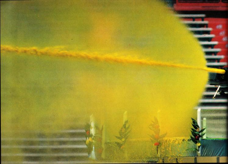 Prem Rawat Inspirational Speaker The Perfect Master at Holi '79 Prem Rawat Inspirational Speaker The Perfect Master at Holi '79