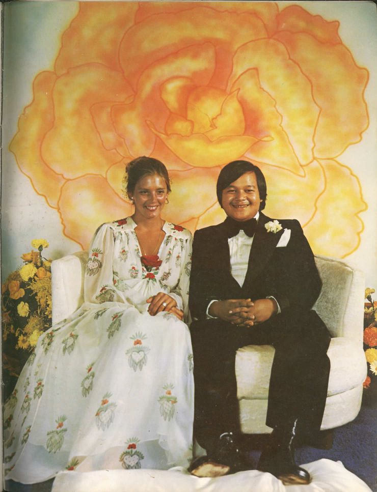 Prem Rawat's Cheesy Wedding Photo