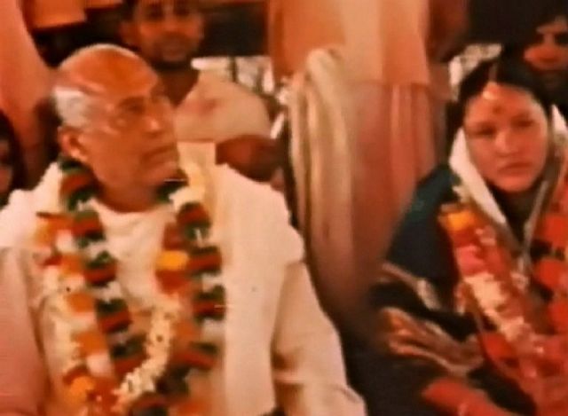 Prem Rawat's Mother Mata Ji in film Satguru Has Come