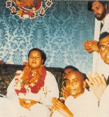 Mike Finch and Guru Maharaj Ji (Prem Rawat