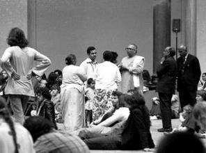 Guru Puja Alexandra Palace London 1973