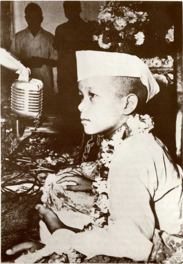 Prem Rawat Inspirational Speaker incarnation at 8 years old