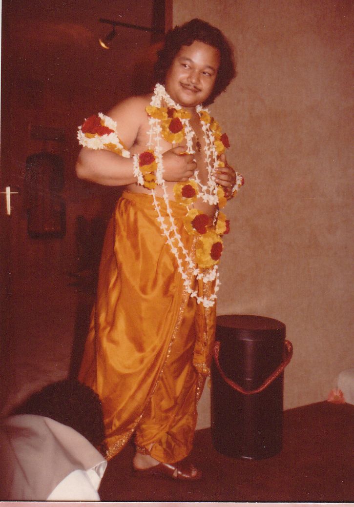 Prem Rawat Inspirational Speaker Dressed As Krishna On Stage Photo