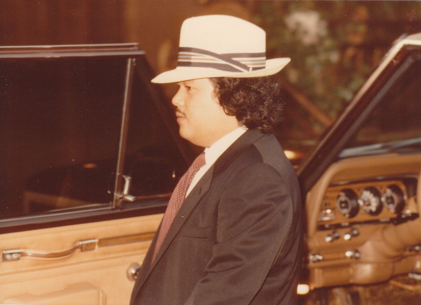 Prem Rawat Inspirational Speaker Wearing Hat Photo circa 1978