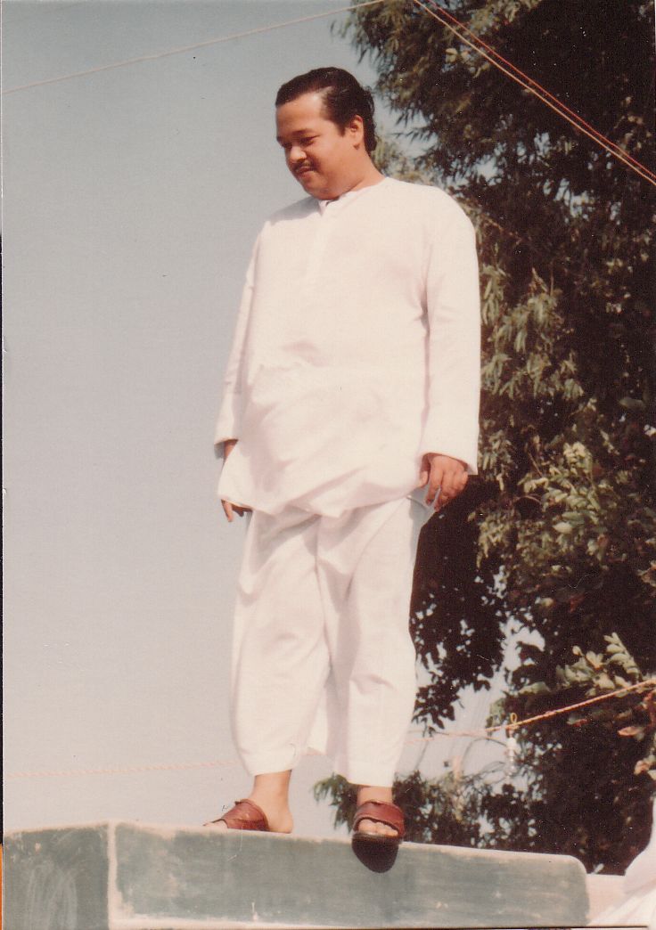 Prem Rawat Inspirational Speaker In India Photo circa 1980