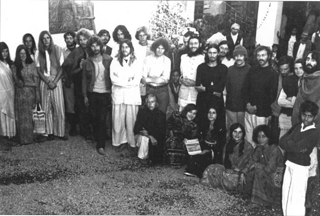 Hippies hanging about at Prem Nagar Ashram