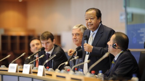 Prem Rawat addresses European Parliament in Brussels, June 29, 2010