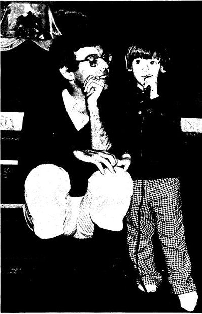 Rennie at the feet of Maharaj Ji