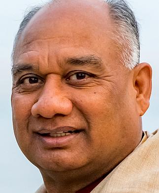 Pandit Sleazebag
