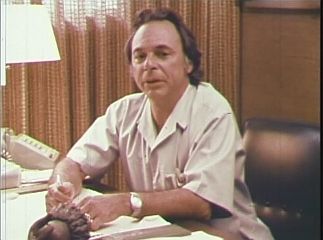 Dr Robert Hallowitz