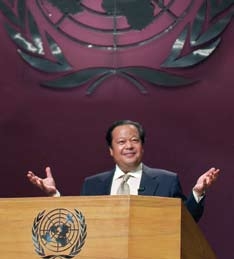 Prem Rawat aka Maharaji aka Guru Maharaj Ji Speechifying