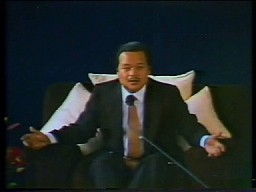 Maharaji's Teachings About Arti Maharaji's Teachings About Arti