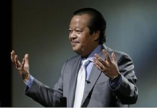 Maharaji's Teachings About His Own Glory