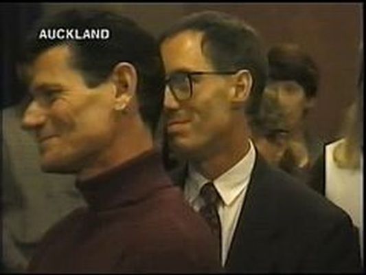 Darshan line in New Zealand 1996